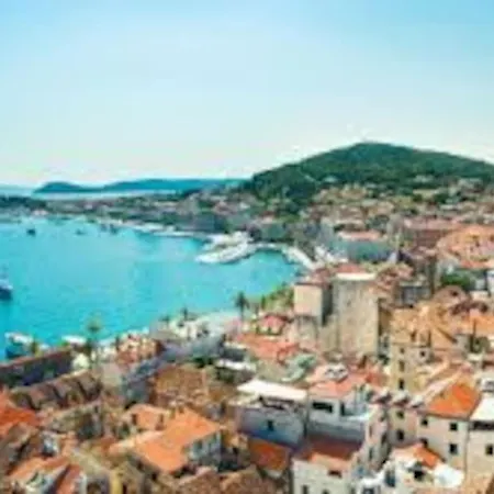 Sunny Karlo Σπλιτ