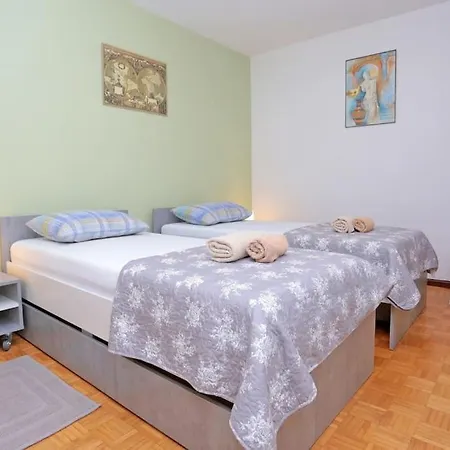 Apartmán Sunny Karlo